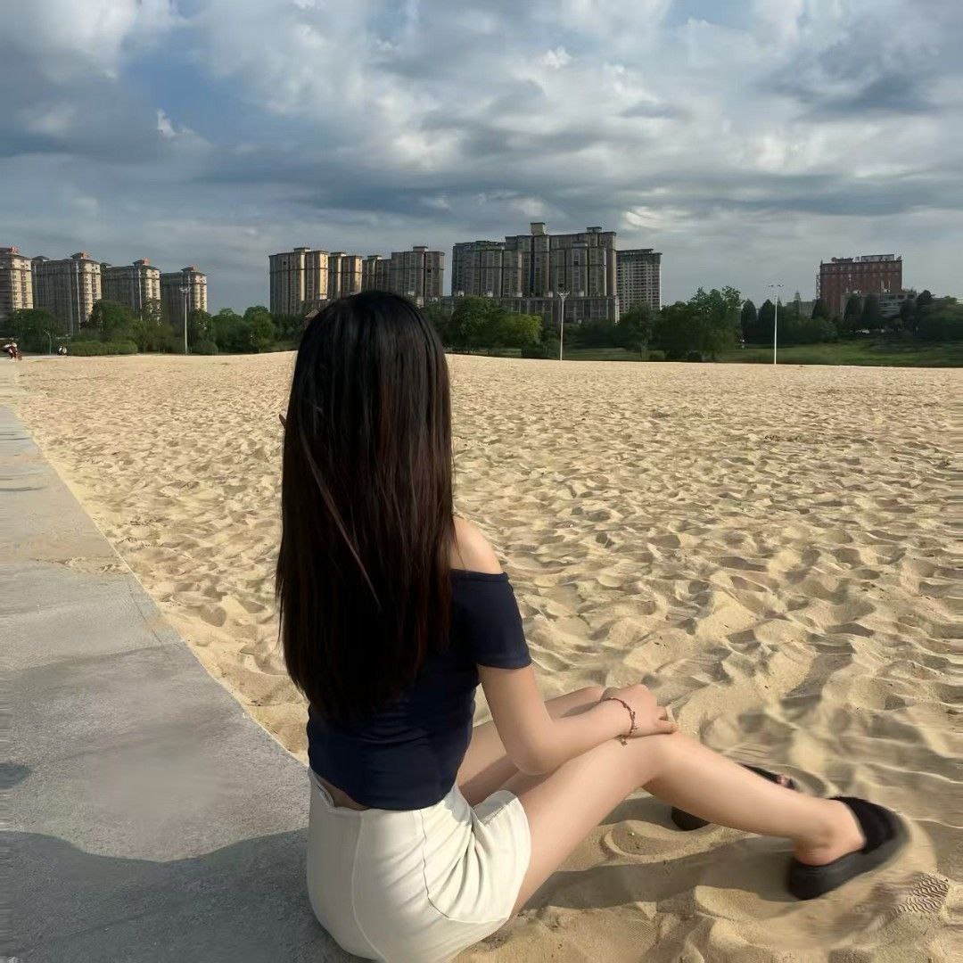 Feng Baobao Gallery 2