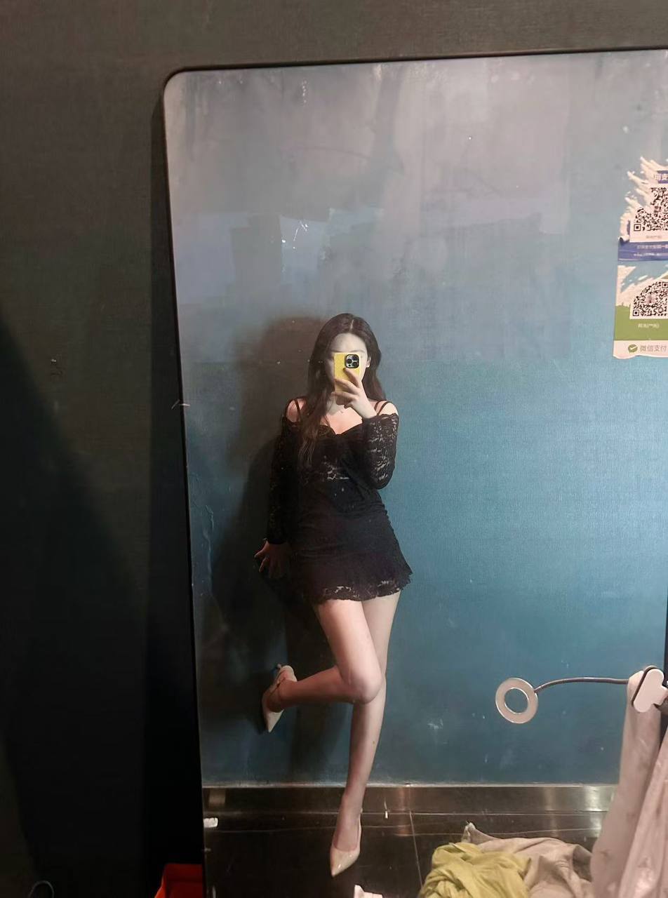 Ruan Miao Gallery 4