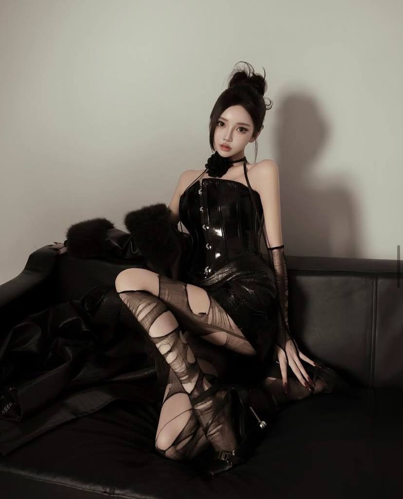 Jin Yu Gallery 2