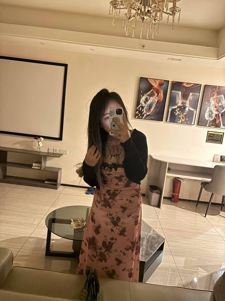 Lin Mei Gallery 2
