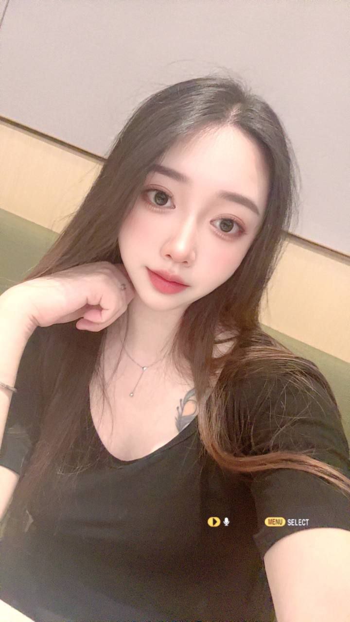 Li Sisi Gallery 2