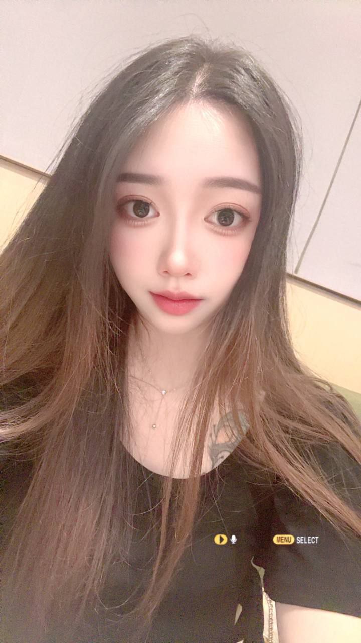 Li Sisi Gallery 3